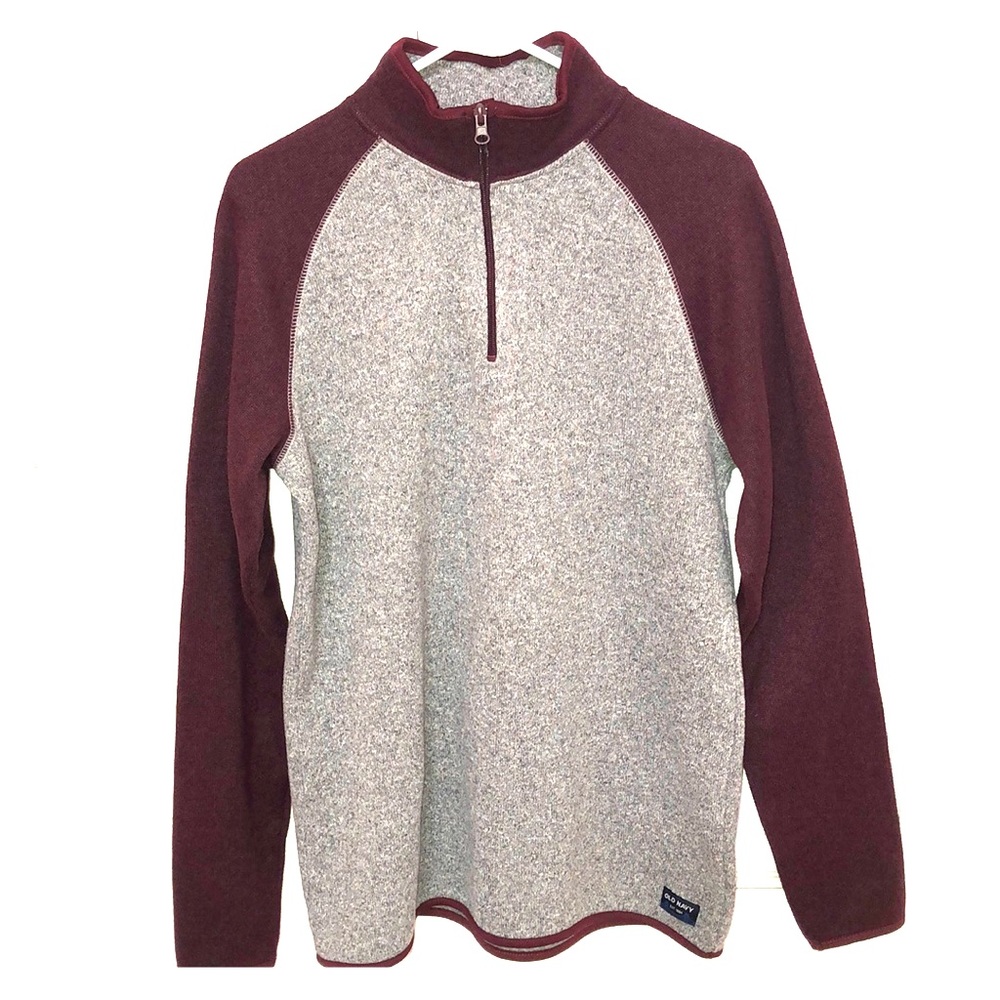 Old Navy Sweater M